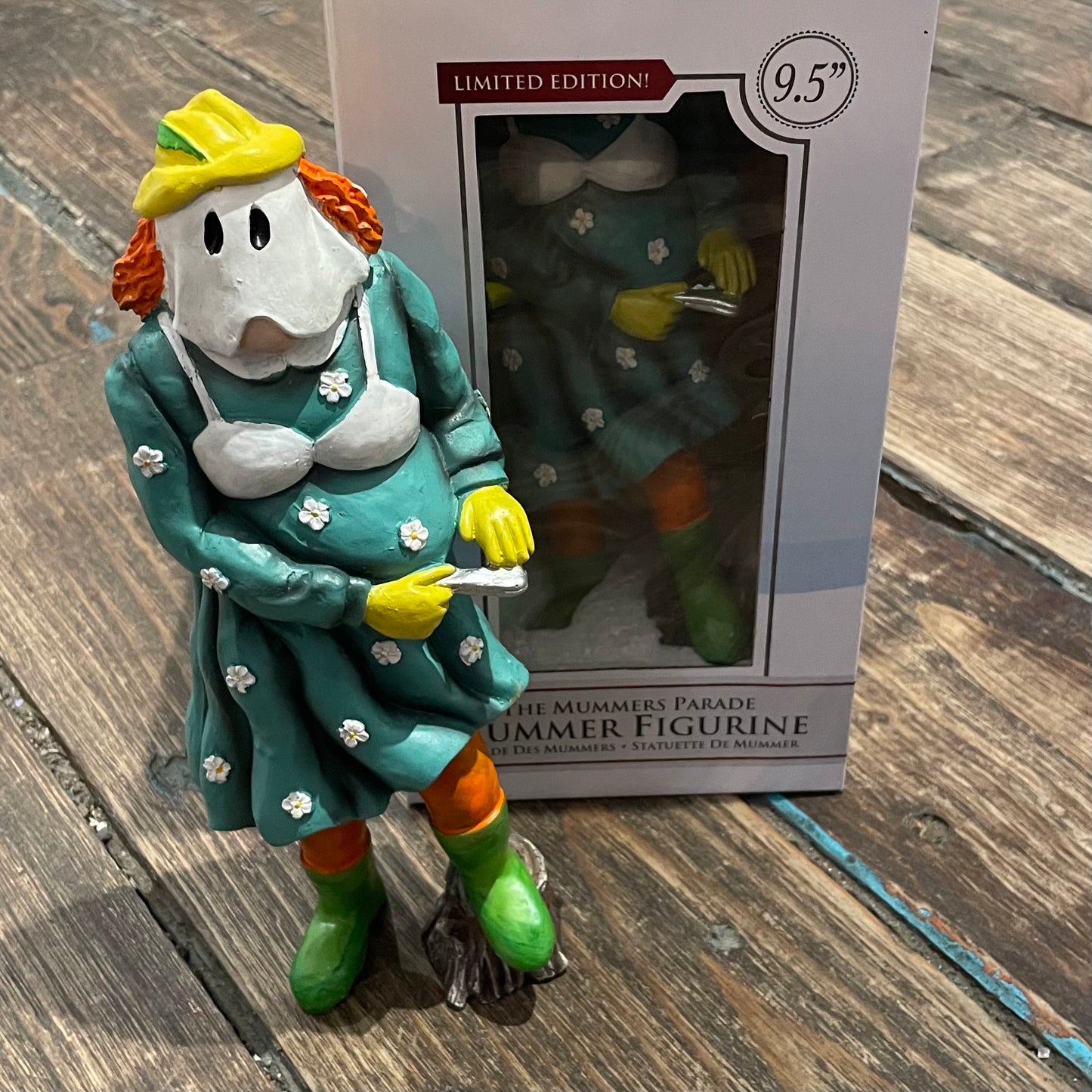 Mummer Green Dress, Bra & Spoons 9.5"