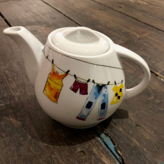 Clothesline Teapot